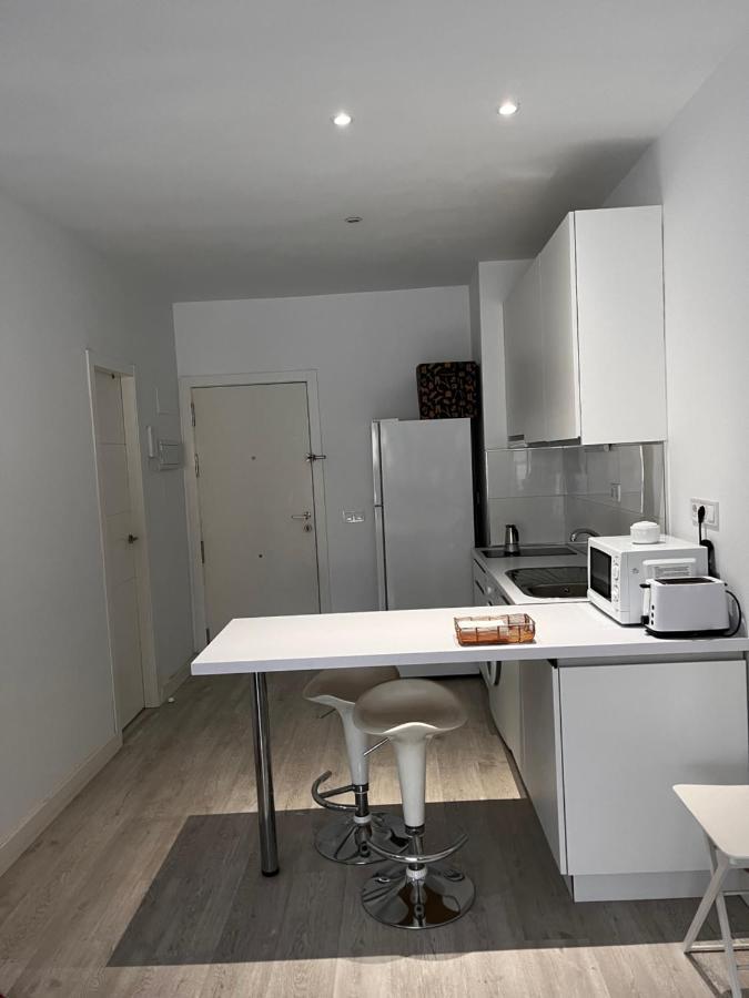 Estudio Marbella Bagian luar foto